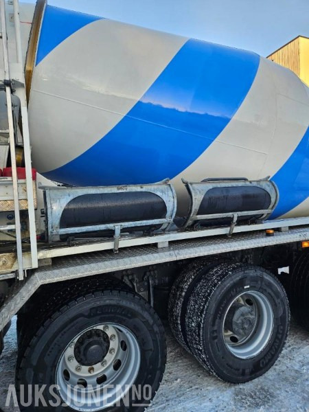 2023 Scania R-serie båndbil / 8x2 tridem / 61295 km - Camion malaxeur: photos 5 2023 Scania R-serie båndbil / 8x2 tridem / 61295 km - Camion malaxeur: photos 5