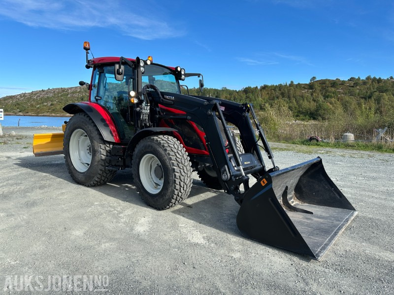 2023 Valtra A95 - Mye utstyr, lite brukt - Tracteur agricole: photos 2 2023 Valtra A95 - Mye utstyr, lite brukt - Tracteur agricole: photos 2