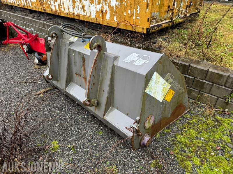 1999 Holms SSH 1600 sand og saltspreder - Accessoire pour Engins de chantier: photos 3 1999 Holms SSH 1600 sand og saltspreder - Accessoire pour Engins de chantier: photos 3