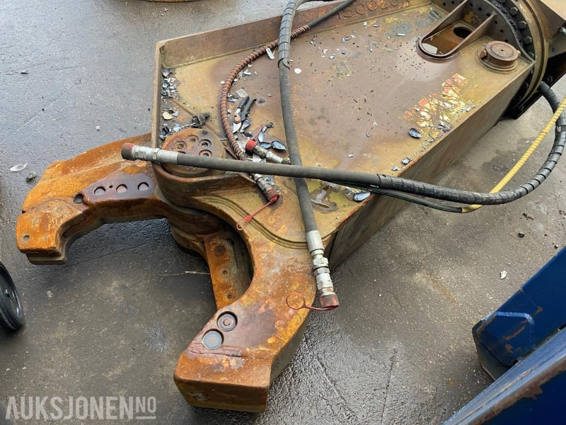 2006 Genesis GDP 450 Stål/betongsaks S70 - Accessoire pour Engins de chantier: photos 1 2006 Genesis GDP 450 Stål/betongsaks S70 - Accessoire pour Engins de chantier: photos 1