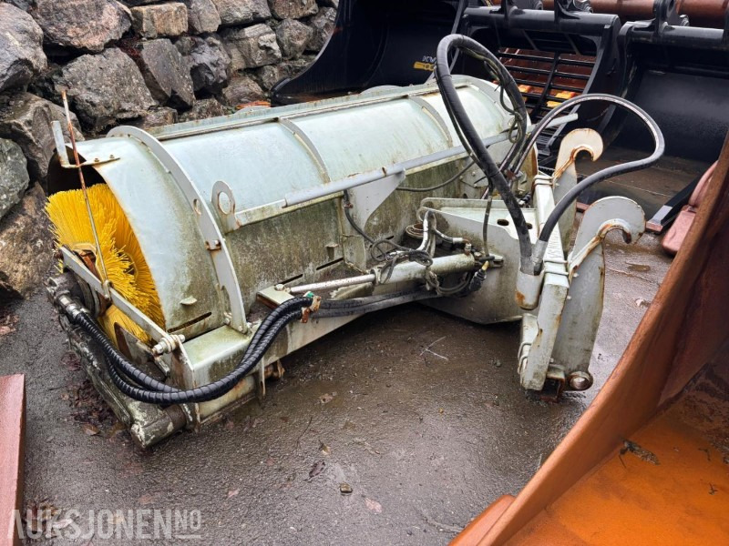 2007 HOLMS SP 2.5. VOLVO HK FESTE. FEIEKOST FOR INDUSTRIELL FEIING - Accessoire pour Engins de chantier: photos 3 2007 HOLMS SP 2.5. VOLVO HK FESTE. FEIEKOST FOR INDUSTRIELL FEIING - Accessoire pour Engins de chantier: photos 3