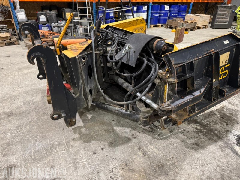 2009 TELLEFSDAL U-PLOG HK 460CM. SNØPLOG. VOLVO BM FESTE - Accessoire pour Engins de chantier: photos 5 2009 TELLEFSDAL U-PLOG HK 460CM. SNØPLOG. VOLVO BM FESTE - Accessoire pour Engins de chantier: photos 5