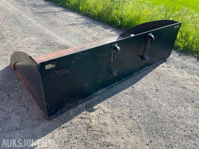 2017 LST LBNB25B kombiskuffe med Trima/HMV feste - Accessoire pour Engins de chantier: photos 4 2017 LST LBNB25B kombiskuffe med Trima/HMV feste - Accessoire pour Engins de chantier: photos 4