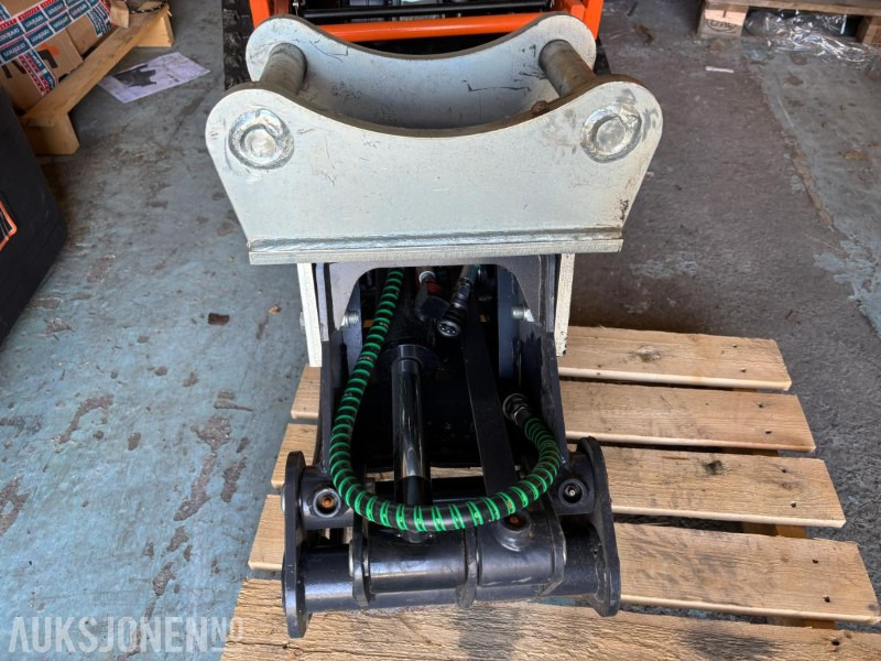 Hanmey Klype 20 med S40 feste. Passer 2,5-6 tonn maskin - Accessoire pour Engins de chantier: photos 2 Hanmey Klype 20 med S40 feste. Passer 2,5-6 tonn maskin - Accessoire pour Engins de chantier: photos 2