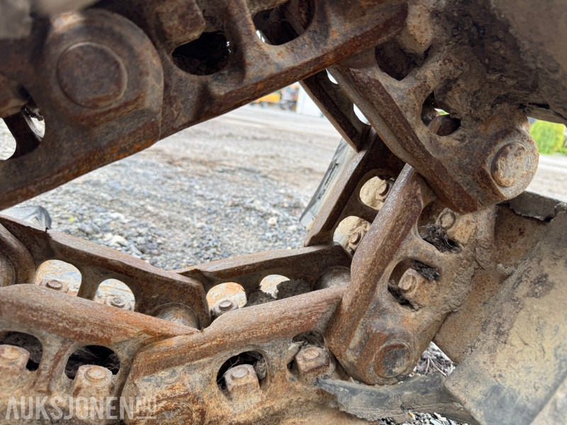 Hitachi 135 belter - Accessoire pour Engins de chantier: photos 3 Hitachi 135 belter - Accessoire pour Engins de chantier: photos 3