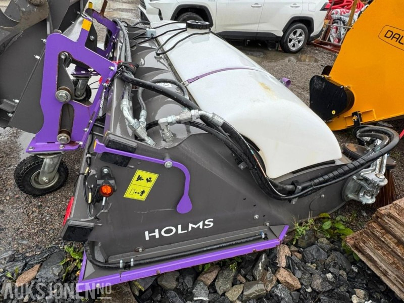 Holms PL-2,5 | 250cm feiemaskin / kost med BM-feste, fjernstyring, sidebørste, vanntåke, lite brukt! - Accessoire pour Engins de chantier: photos 4 Holms PL-2,5 | 250cm feiemaskin / kost med BM-feste, fjernstyring, sidebørste, vanntåke, lite brukt! - Accessoire pour Engins de chantier: photos 4