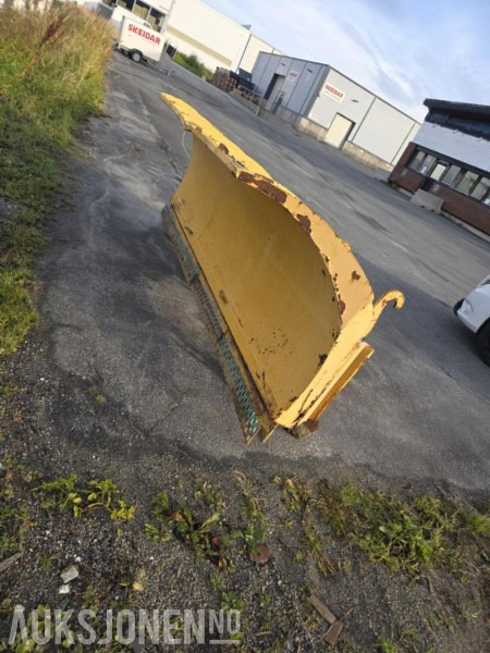 Hydraulisk hjullaster skjær - BM Feste - Accessoire pour Engins de chantier: photos 3 Hydraulisk hjullaster skjær - BM Feste - Accessoire pour Engins de chantier: photos 3
