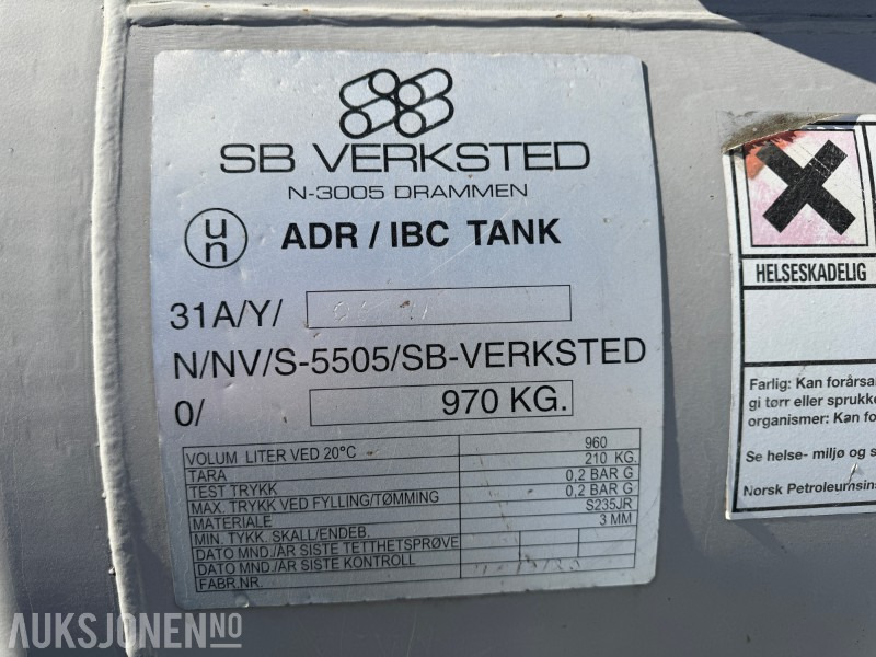 SB dieseltank 960 liter - Accessoire pour Engins de chantier: photos 3 SB dieseltank 960 liter - Accessoire pour Engins de chantier: photos 3