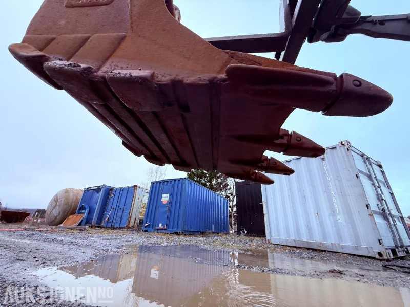 Accessoire pour Engins de chantier Volvo skuffe m/hurtigfeste S60 og utskiftbare tenner: photos 11 Accessoire pour Engins de chantier Volvo skuffe m/hurtigfeste S60 og utskiftbare tenner: photos 11