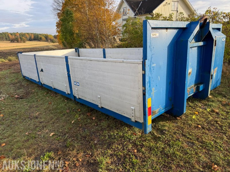 Sisu Lemflak / krokløftcontainer luftbaklem – strølem følger med - Camion: photos 1 Sisu Lemflak / krokløftcontainer luftbaklem – strølem følger med - Camion: photos 1