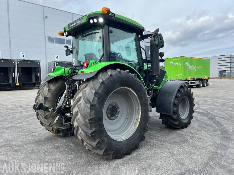 Deutz-Fahr 6135C med kun 720t - Tracteur agricole: photos 5 Deutz-Fahr 6135C med kun 720t - Tracteur agricole: photos 5