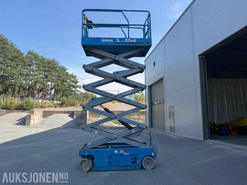 Genie GS-3246 sakselift - 639 timer. - Nacelle: photos 3 Genie GS-3246 sakselift - 639 timer. - Nacelle: photos 3