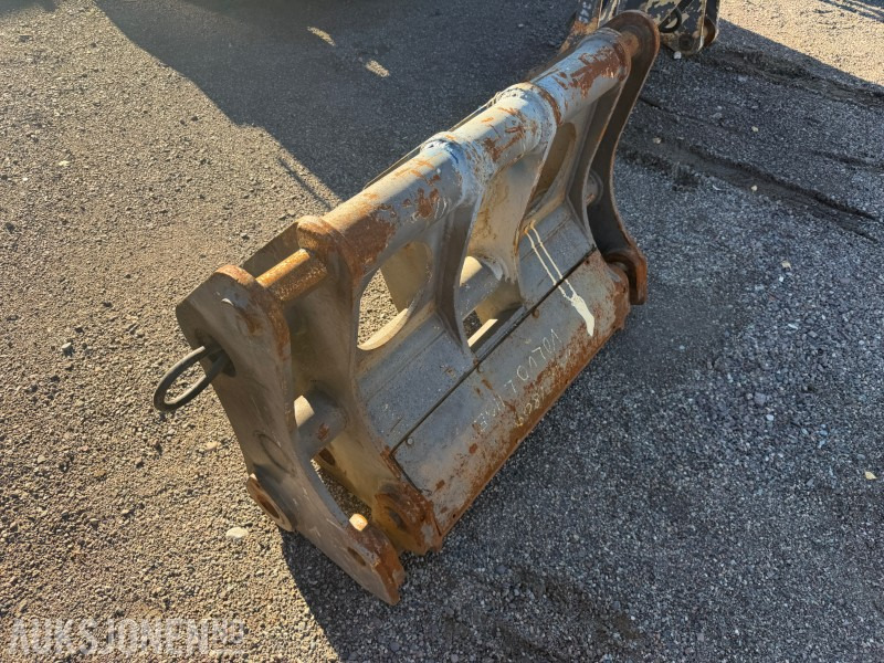 Hydraulisk Hurtigfeste Volvo L110E - Matériel de chantier: photos 2 Hydraulisk Hurtigfeste Volvo L110E - Matériel de chantier: photos 2