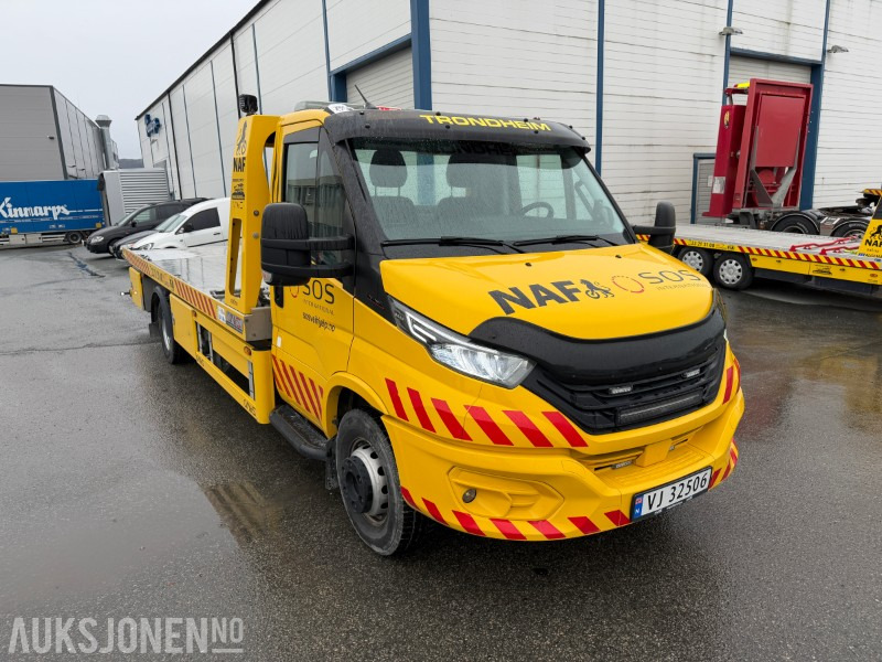 Iveco Daily 70C18 Bergingsbil – 2023-modell - bare gått 98 182 km - Camion de pompier: photos 2 Iveco Daily 70C18 Bergingsbil – 2023-modell - bare gått 98 182 km - Camion de pompier: photos 2