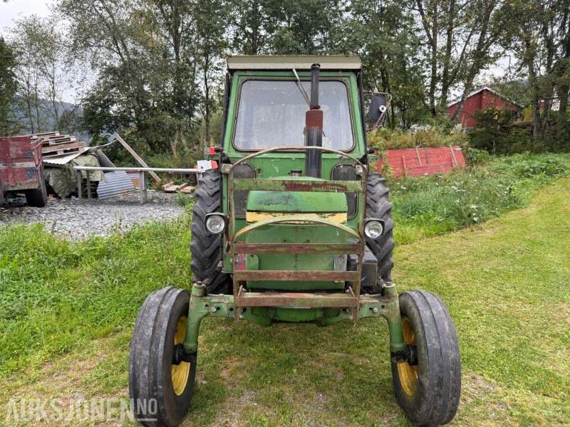 John Deere 1630 - Tracteur agricole: photos 2 John Deere 1630 - Tracteur agricole: photos 2