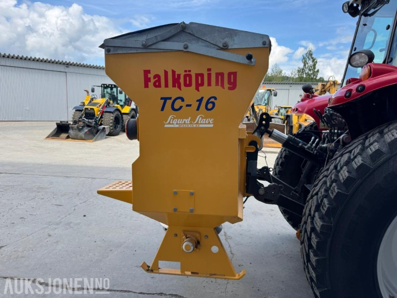 2020 Falköping TC-16 tallerkenspreder for traktor, ubetydelig brukt - Machine agricole: photos 5 2020 Falköping TC-16 tallerkenspreder for traktor, ubetydelig brukt - Machine agricole: photos 5