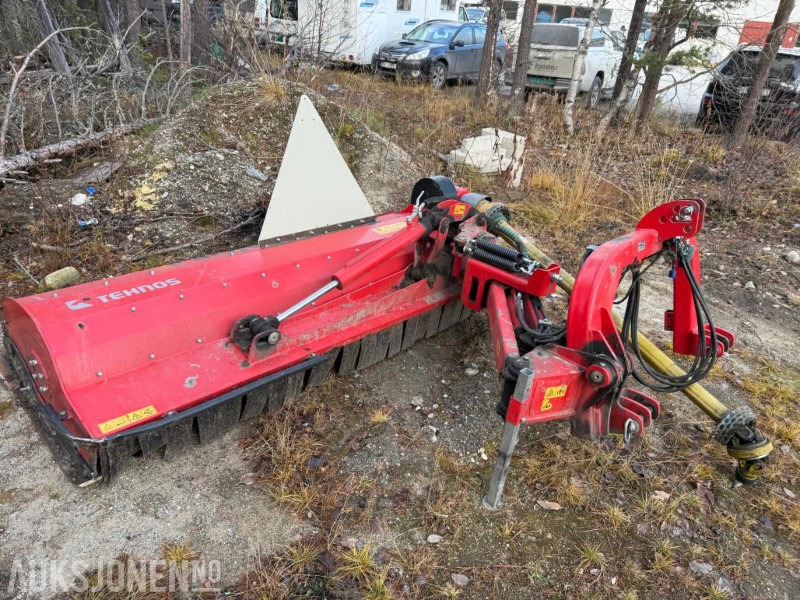 2021 Tehnos MB 220R RLW beitepusser / kantklipper - Machine agricole: photos 3 2021 Tehnos MB 220R RLW beitepusser / kantklipper - Machine agricole: photos 3