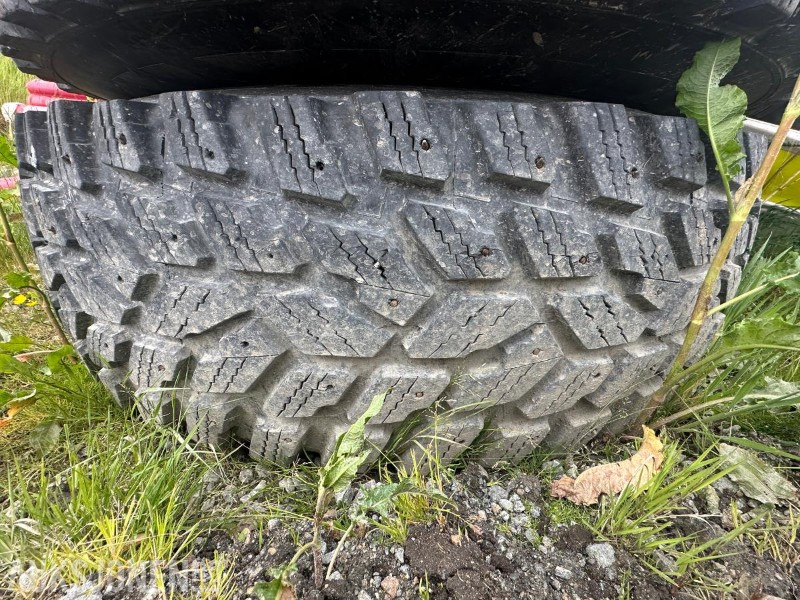 Nokian Hakkapelitta - Vinterhjul til JCB Fastrac 8310 - Machine agricole: photos 3 Nokian Hakkapelitta - Vinterhjul til JCB Fastrac 8310 - Machine agricole: photos 3