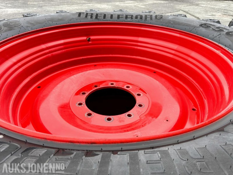 Machine agricole TRELLEBORG TM800 HJULSETT 650/65 R 42 + 540/65 R 30: photos 6