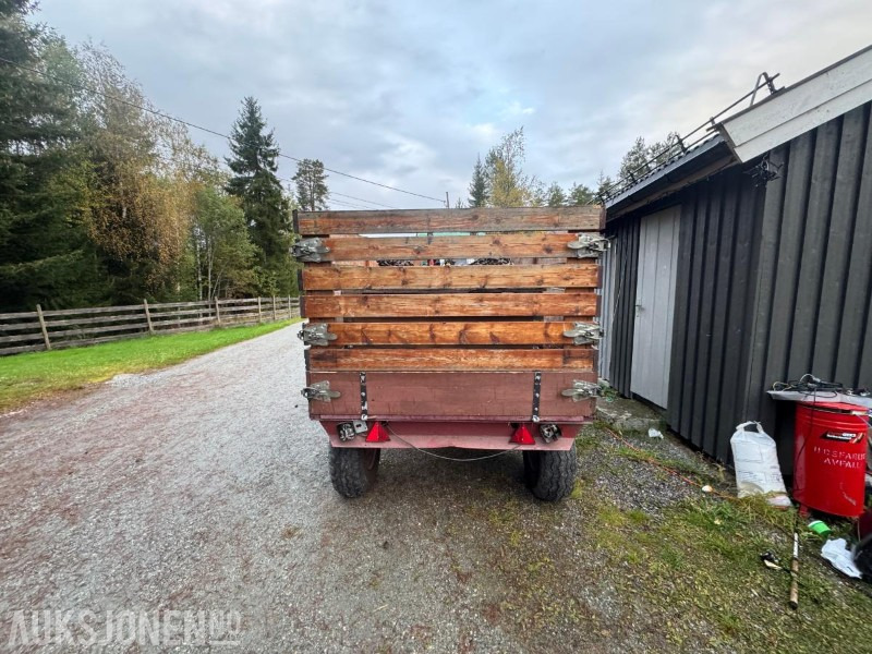 Uregistrert Moelven tilhenger til traktor med høye karmer - Machine agricole: photos 3 Uregistrert Moelven tilhenger til traktor med høye karmer - Machine agricole: photos 3