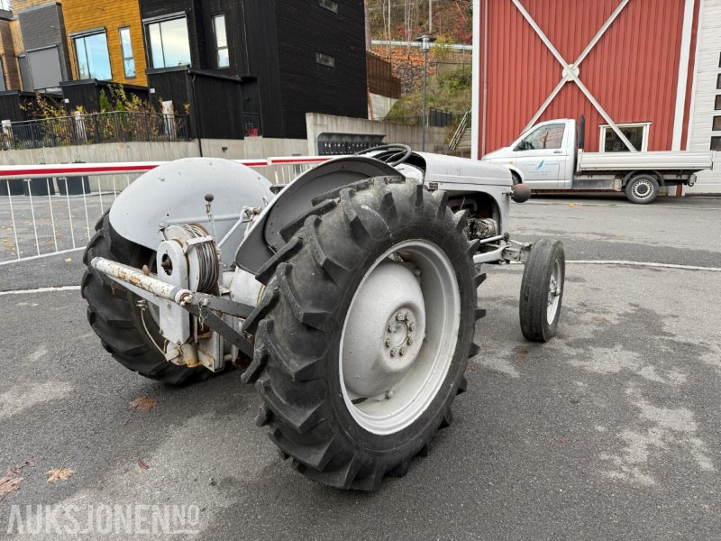 Massey Ferguson Gråtass - Tracteur agricole: photos 5 Massey Ferguson Gråtass - Tracteur agricole: photos 5