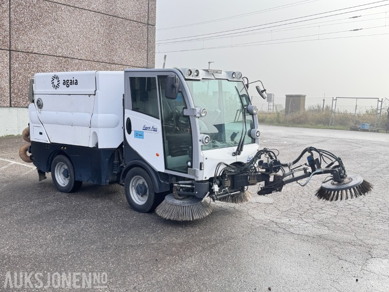 2017 Bucher CityCat 2020XL Feiemaskin / Euro 6 - Matériel industriel: photos 3 2017 Bucher CityCat 2020XL Feiemaskin / Euro 6 - Matériel industriel: photos 3