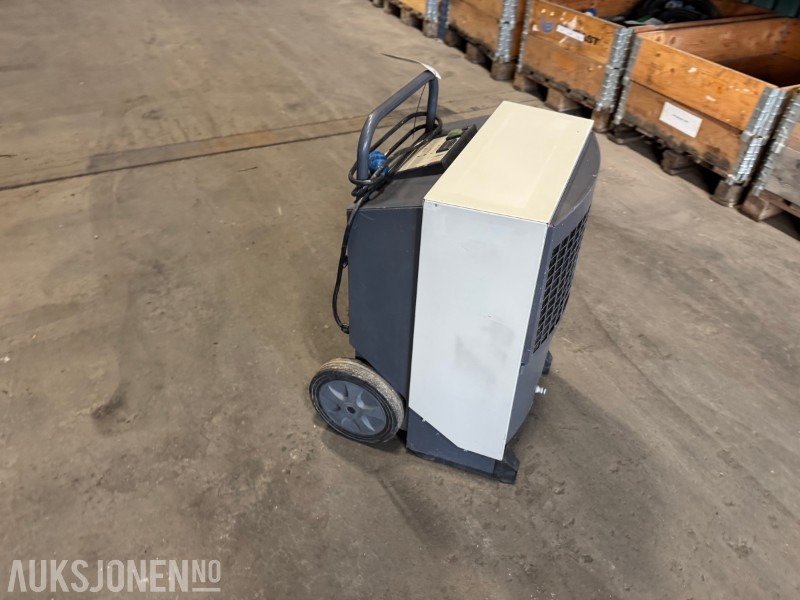 Dantherm CDT 40 avfukter - 230V - Matériel industriel: photos 3 Dantherm CDT 40 avfukter - 230V - Matériel industriel: photos 3