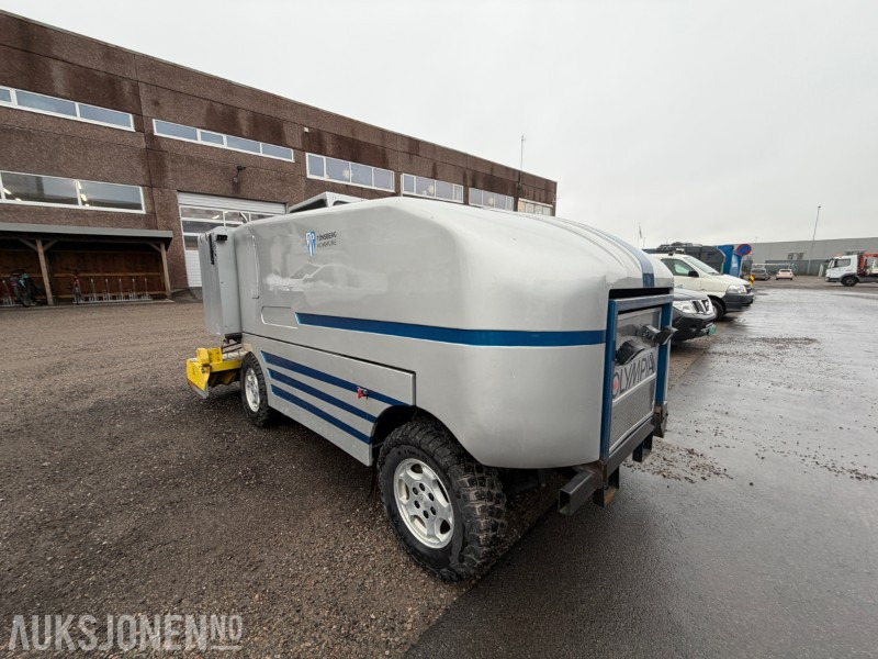 Olympia Millennium H plus Isprepareringsmaskin - 4WD - Matériel de chantier: photos 3 Olympia Millennium H plus Isprepareringsmaskin - 4WD - Matériel de chantier: photos 3