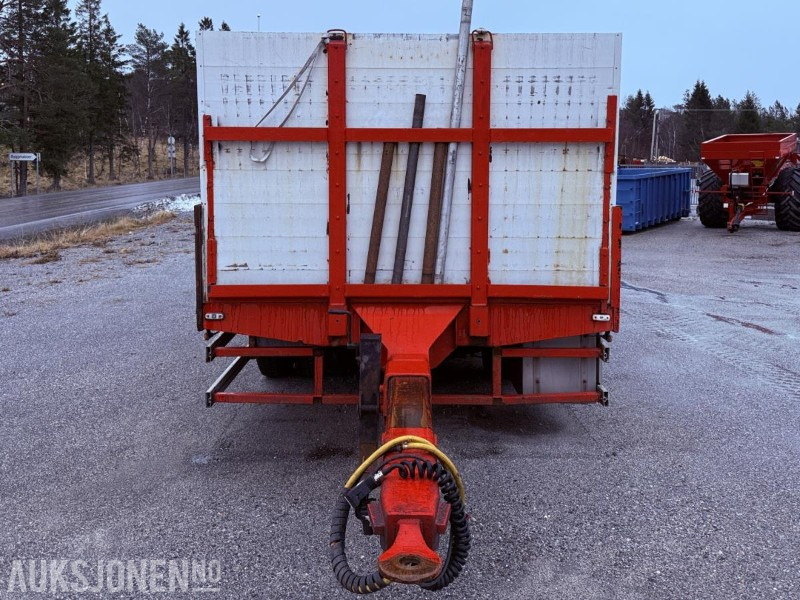 2006 Istrail TRIPPELBOGGIKJERRE henger m/ 3 aksler - Remorque: photos 2 2006 Istrail TRIPPELBOGGIKJERRE henger m/ 3 aksler - Remorque: photos 2