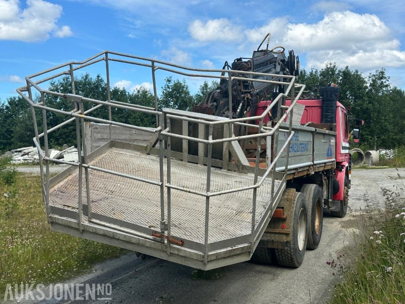 Scania P112H - Intercooler - 6X2 - Fastmontert kran med uttrekk og kurv - Tipp kasse - Camion grue: photos 5 Scania P112H - Intercooler - 6X2 - Fastmontert kran med uttrekk og kurv - Tipp kasse - Camion grue: photos 5