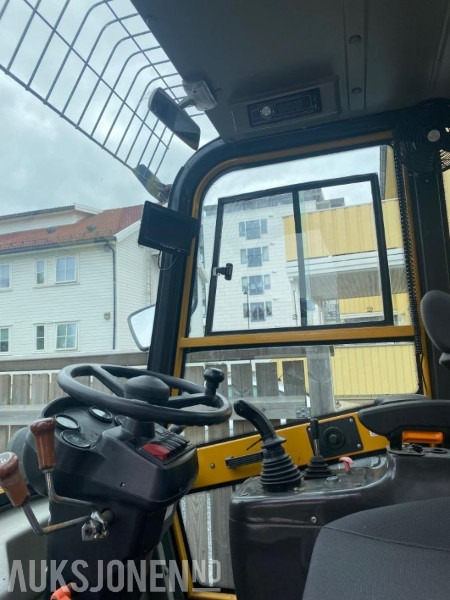 Sino 908 Hjullaster med skuffe og pallegaffler en crédit-bail Sino 908 Hjullaster med skuffe og pallegaffler: photos 16