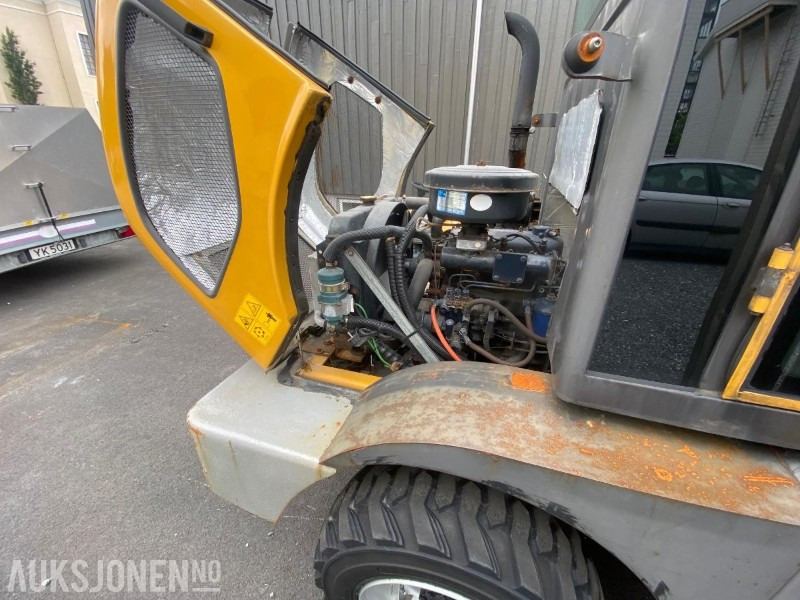 Sino 908 Hjullaster med skuffe og pallegaffler en crédit-bail Sino 908 Hjullaster med skuffe og pallegaffler: photos 20