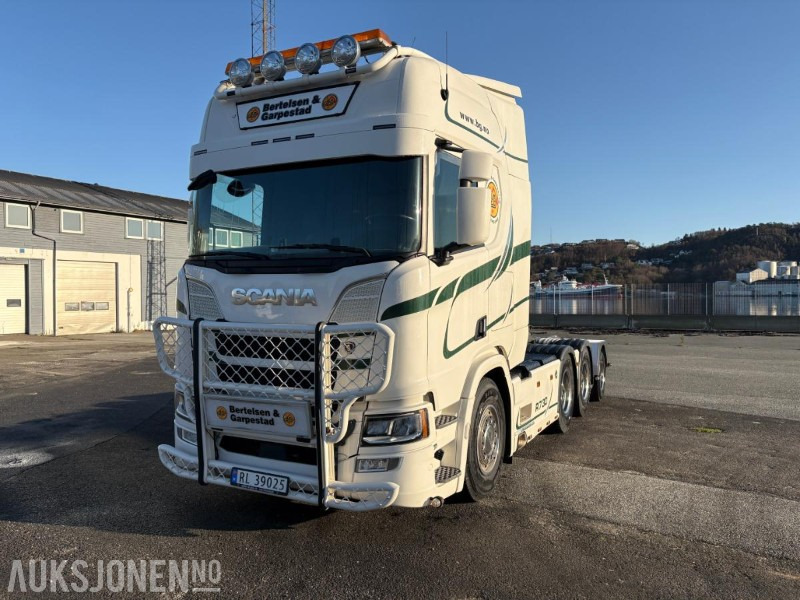 2019 Scania R730 6X4X2 Tungtrekker Euro6 maks vogntogvekt 150tonn - Tracteur routier: photos 1 2019 Scania R730 6X4X2 Tungtrekker Euro6 maks vogntogvekt 150tonn - Tracteur routier: photos 1