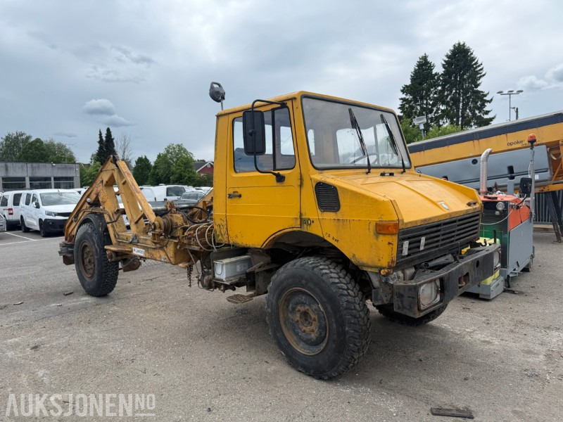 1981 Mercedes-Benz Unimog U 1000 T med kabeltrommelpåbygg – eldre, men funksjonell spesialmaskin - Véhicule de voirie/ Spécial: photos 3 1981 Mercedes-Benz Unimog U 1000 T med kabeltrommelpåbygg – eldre, men funksjonell spesialmaskin - Véhicule de voirie/ Spécial: photos 3
