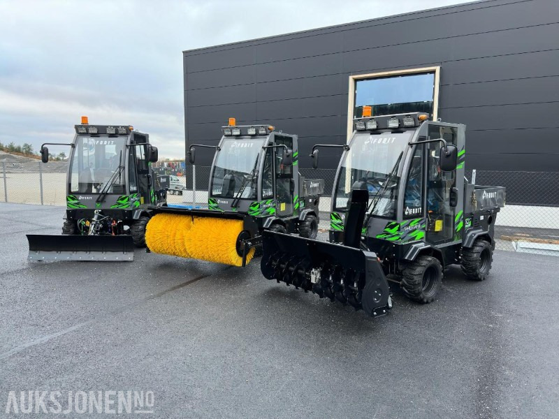 FODIT REDSKAPSBÆRER FT-130 FOR SOMMER-VINTERBRUK 2025 modell - Demomaskin - Véhicule de voirie/ Spécial: photos 1 FODIT REDSKAPSBÆRER FT-130 FOR SOMMER-VINTERBRUK 2025 modell - Demomaskin - Véhicule de voirie/ Spécial: photos 1