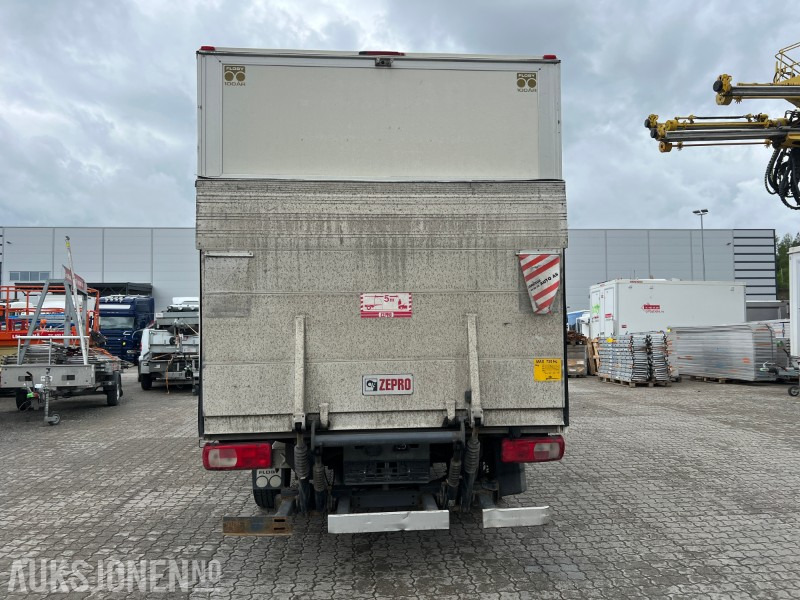Volkswagen Crafter 8pll m/lift - Véhicule utilitaire: photos 4 Volkswagen Crafter 8pll m/lift - Véhicule utilitaire: photos 4