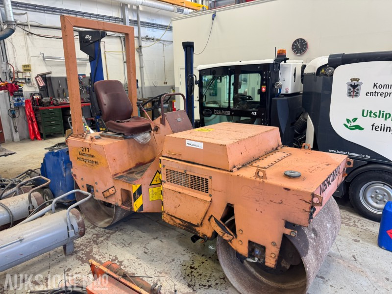 Vibromax vals - Compacteur: photos 1 Vibromax vals - Compacteur: photos 1