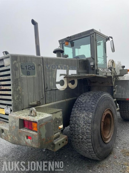 Volvo L120B hjullaster 1999 - Chargeuse sur pneus: photos 4 Volvo L120B hjullaster 1999 - Chargeuse sur pneus: photos 4