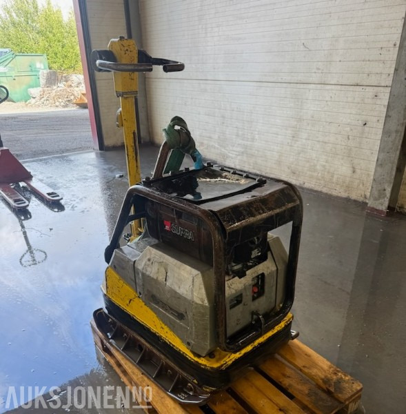 Wacker Supra Vibroplate - Compacteur: photos 2 Wacker Supra Vibroplate - Compacteur: photos 2