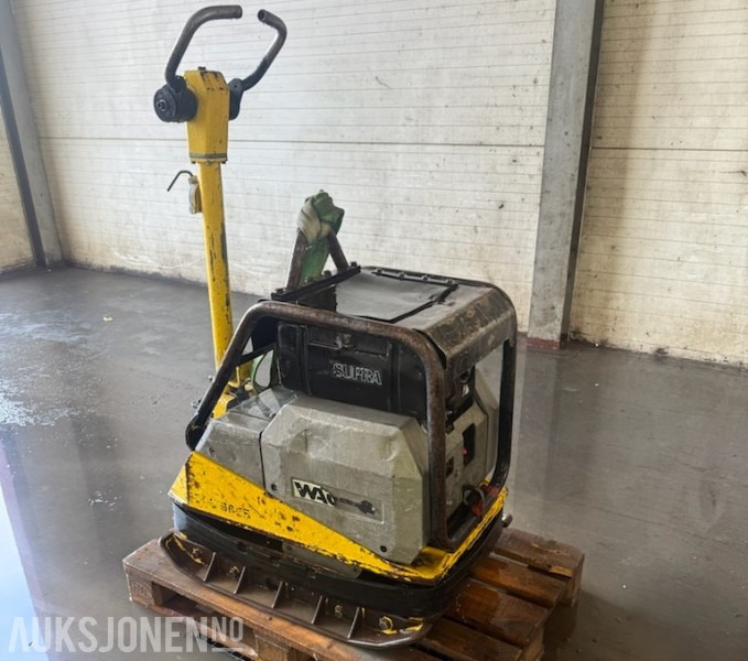 Wacker Vibroplate - Compacteur: photos 1 Wacker Vibroplate - Compacteur: photos 1
