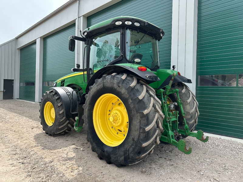 John Deere 8335R AutoPower - Tracteur agricole: photos 5 John Deere 8335R AutoPower - Tracteur agricole: photos 5