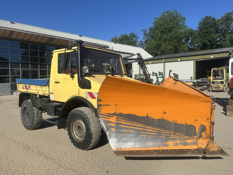 Mercedes-Benz Unimog U 1000 32.883km // ORIGINAL MILEAGE - Tracteur agricole: photos 2 Mercedes-Benz Unimog U 1000 32.883km // ORIGINAL MILEAGE - Tracteur agricole: photos 2