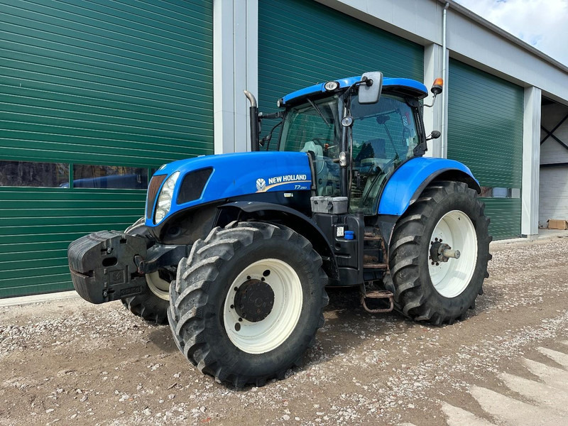 New Holland T7.250 Power Command - Tracteur agricole: photos 1 New Holland T7.250 Power Command - Tracteur agricole: photos 1