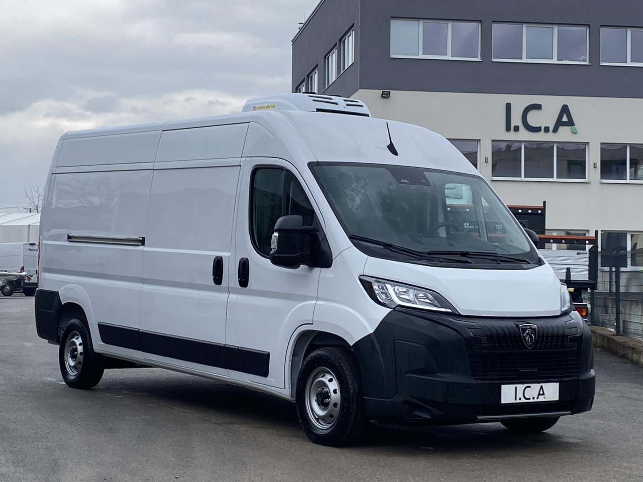 PEUGEOT BOXER L3H2 180PS CONFORT 335 / FRISCHDIENST BIS 0 + KONVEKTA FK2321 12-230V - Utilitaire frigorifique: photos 1 PEUGEOT BOXER L3H2 180PS CONFORT 335 / FRISCHDIENST BIS 0 + KONVEKTA FK2321 12-230V - Utilitaire frigorifique: photos 1
