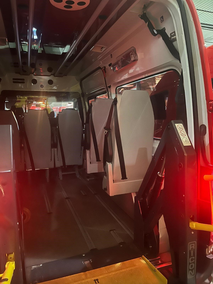MERCEDES BENZ AMBULANCE FOR REDUCED MOBILITY PERSONS Sprinter 313 CDI(15 units) - Ambulance: photos 4 MERCEDES BENZ AMBULANCE FOR REDUCED MOBILITY PERSONS Sprinter 313 CDI(15 units) - Ambulance: photos 4