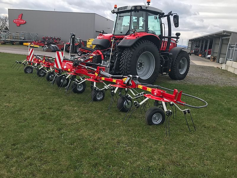 Massey Ferguson MF TD 868 DN / FELLA SANOS 8608 DN - Faneuse: photos 1 Massey Ferguson MF TD 868 DN / FELLA SANOS 8608 DN - Faneuse: photos 1
