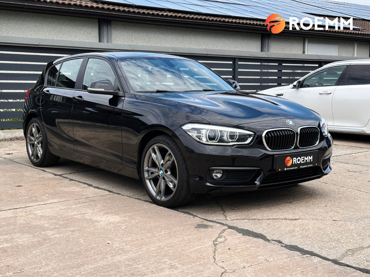 BMW Lim. 5-trg. 118 i Advantage*GARANTIE*M-Felgen* - Berline: photos 4 BMW Lim. 5-trg. 118 i Advantage*GARANTIE*M-Felgen* - Berline: photos 4