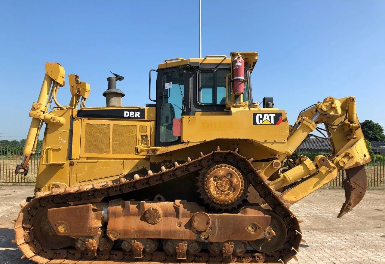 Caterpillar CAT D8R D8T D9R D10R D6G D6H D6R D7H D7E D7R Used Bulldozer Secondhand Bulldozers in High Quality - Bulldozer: photos 1 Caterpillar CAT D8R D8T D9R D10R D6G D6H D6R D7H D7E D7R Used Bulldozer Secondhand Bulldozers in High Quality - Bulldozer: photos 1