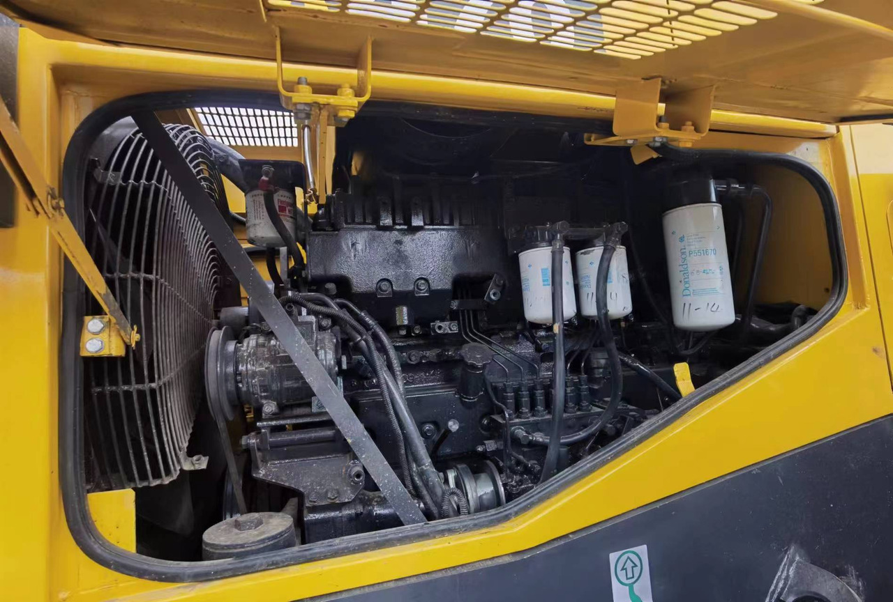 Komatsu WA470 Used Wheel Loader WA380 WA320 WA500 WA600 Loader in High Quality for Sale en crédit-bail Komatsu WA470 Used Wheel Loader WA380 WA320 WA500 WA600 Loader in High Quality for Sale: photos 11 Komatsu WA470 Used Wheel Loader WA380 WA320 WA500 WA600 Loader in High Quality for Sale en crédit-bail Komatsu WA470 Used Wheel Loader WA380 WA320 WA500 WA600 Loader in High Quality for Sale: photos 11