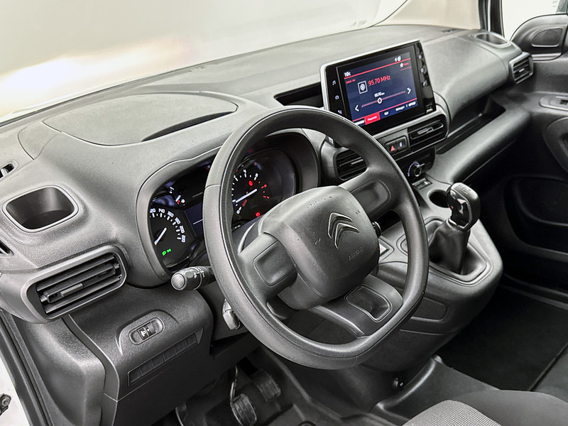Citroën Berlingo 1.6 BlueHDI Club Carplay/Androidauto Cruise Control - Fourgonnette: photos 5 Citroën Berlingo 1.6 BlueHDI Club Carplay/Androidauto Cruise Control - Fourgonnette: photos 5